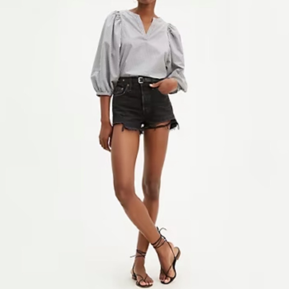 Levi’s 501's NEW Black Distressed Denim High Rise Shorts Size 27